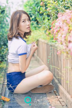 美女不穿衣服网站